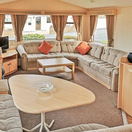 Grondre Holiday Park Clynderwen Buitenkant foto